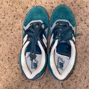 Women’s new balance 530